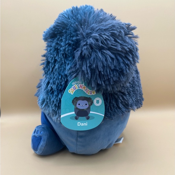 Squishmallow Dani the Bigfoot - Picture 2 of 7